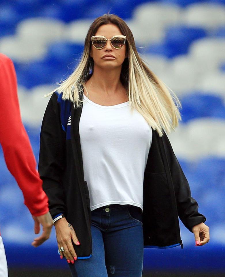  Katie Price discovered scores of messages Kieran had sent to other women