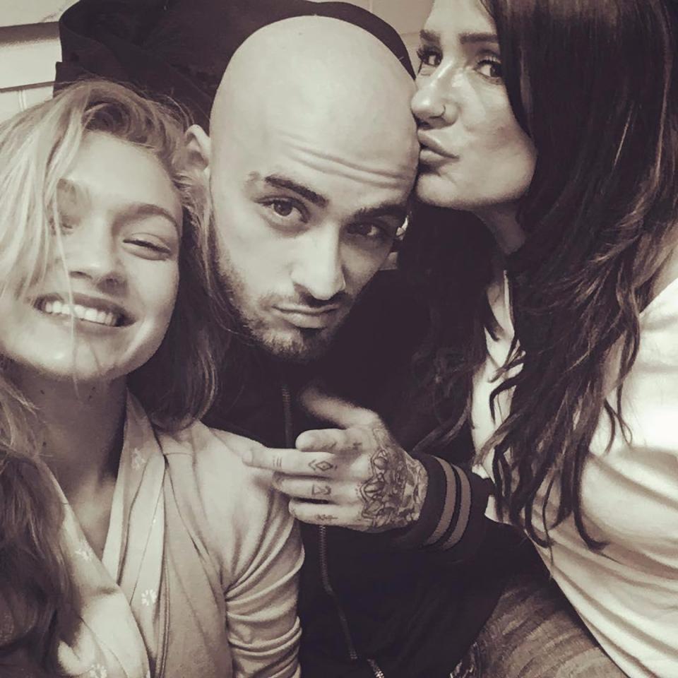  Zayn's finally revealed the reason behind his bald head