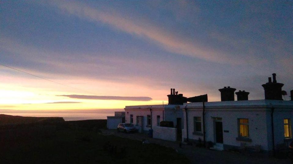  The sunsets over the house is beautiful, and the currents owners say that watching the sky over the sea is one of their favourite things to do