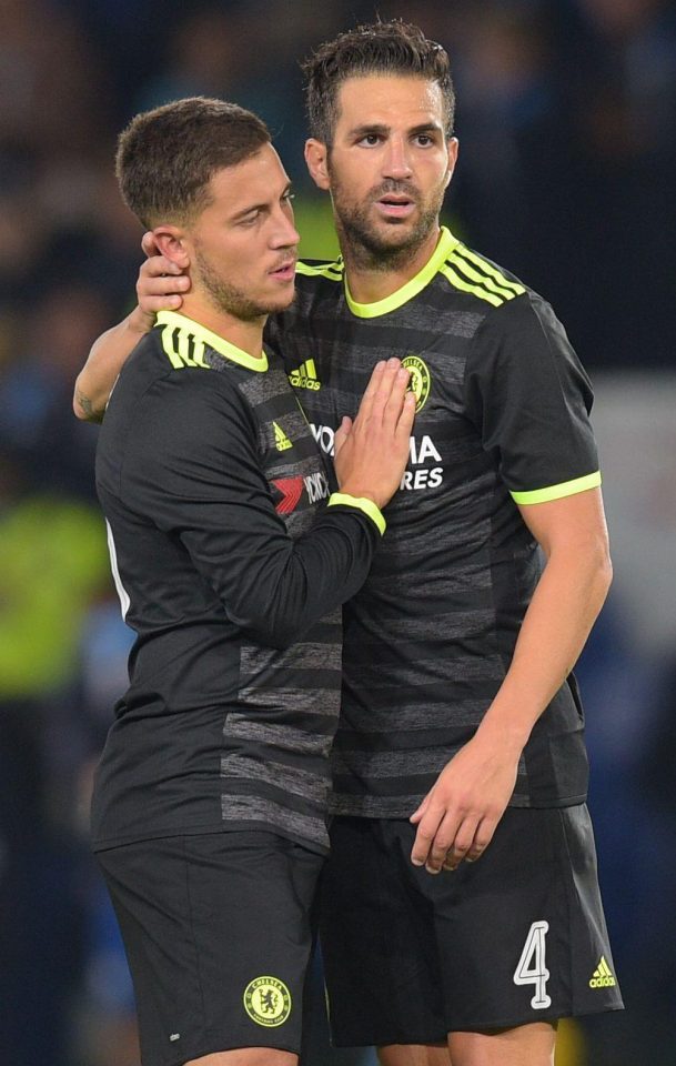  Eden Hazard says fellow Chelsea midfielder Cesc Fabregas has the ability to do anything with the ball