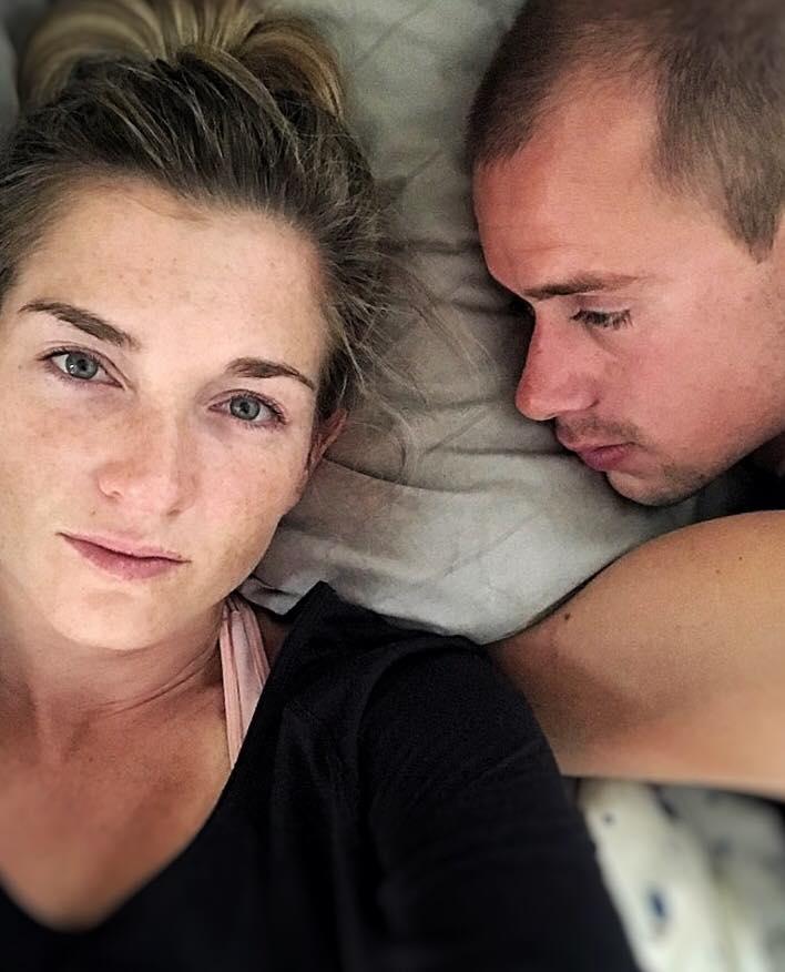  Shelly Mettling revealed on Instagram that her and her husband had suffered a miscarriage two weeks after they found out they were expecting