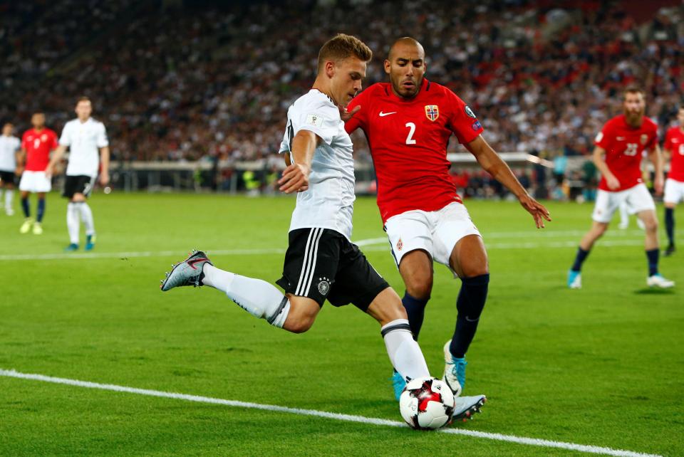  Joshua Kimmich matched Franz Beckenbauer's record of 21 consecutive matches starting and finishing