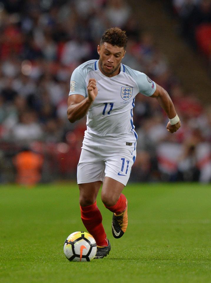  Alex Oxlade-Chamberlain opted to snub Chelsea in favour of a move to Liverpool