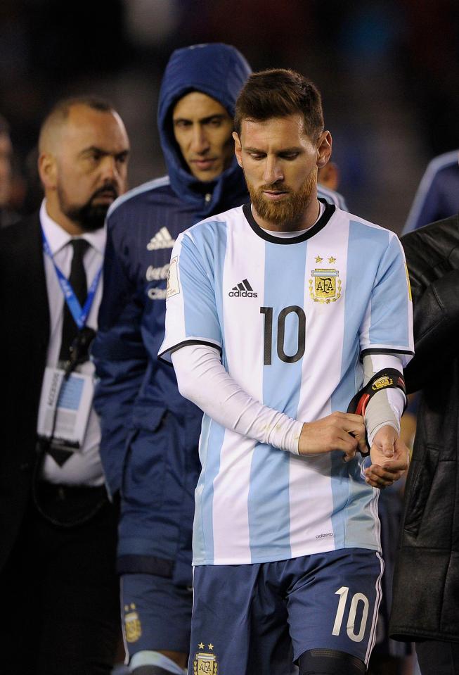  Argentina's Lionel Messi is disconsolate after draw with Venezuela in Buenos Aires