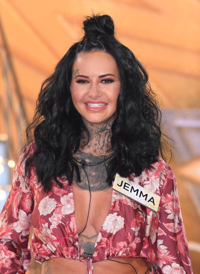  Jemma's friend told The Sun Online that Pete wasn't just a sudden fling and that the couple had been speaking for weeks before their night of passion