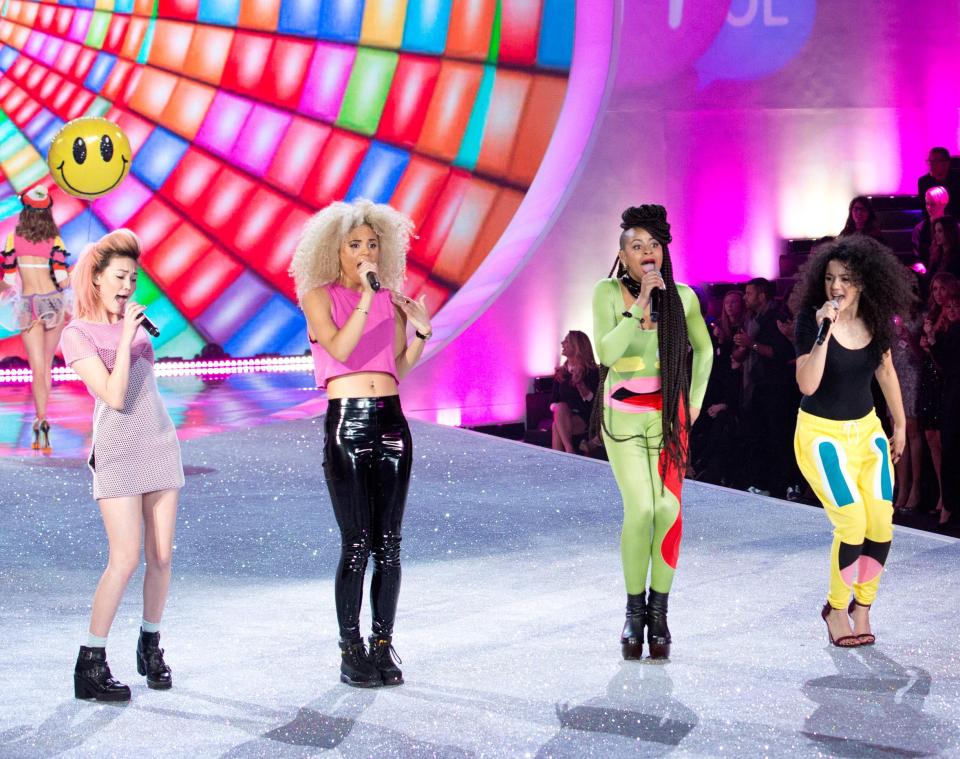  Neon Jungle performed at the Victoria's Secret fashion show in 2013