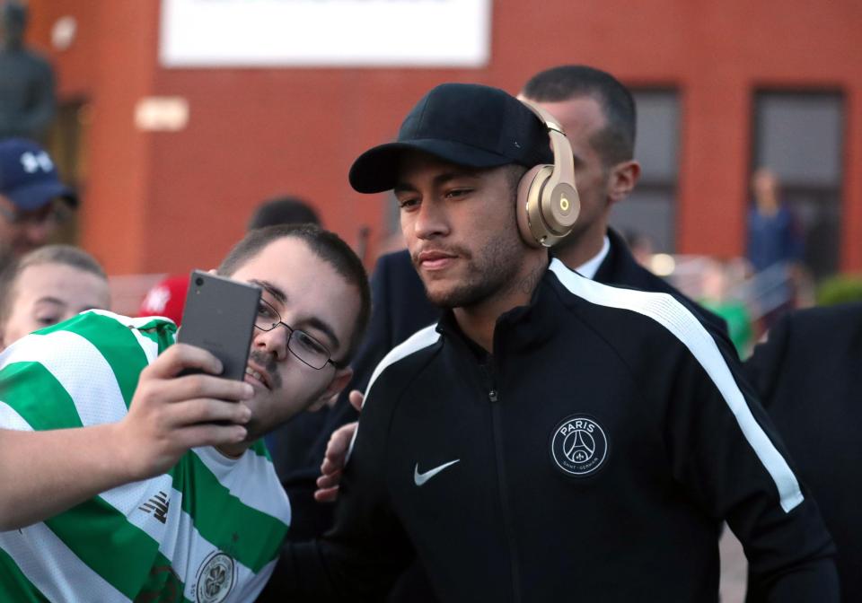  Hours later Neymar was in Glasgow to pose with a Celtic fan