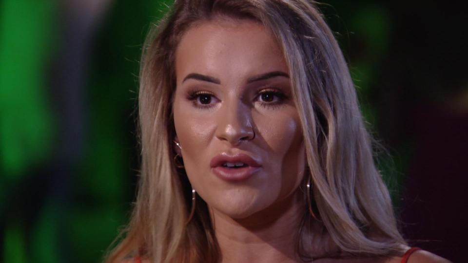  Georgia and Lockie have it out over the hostility between them