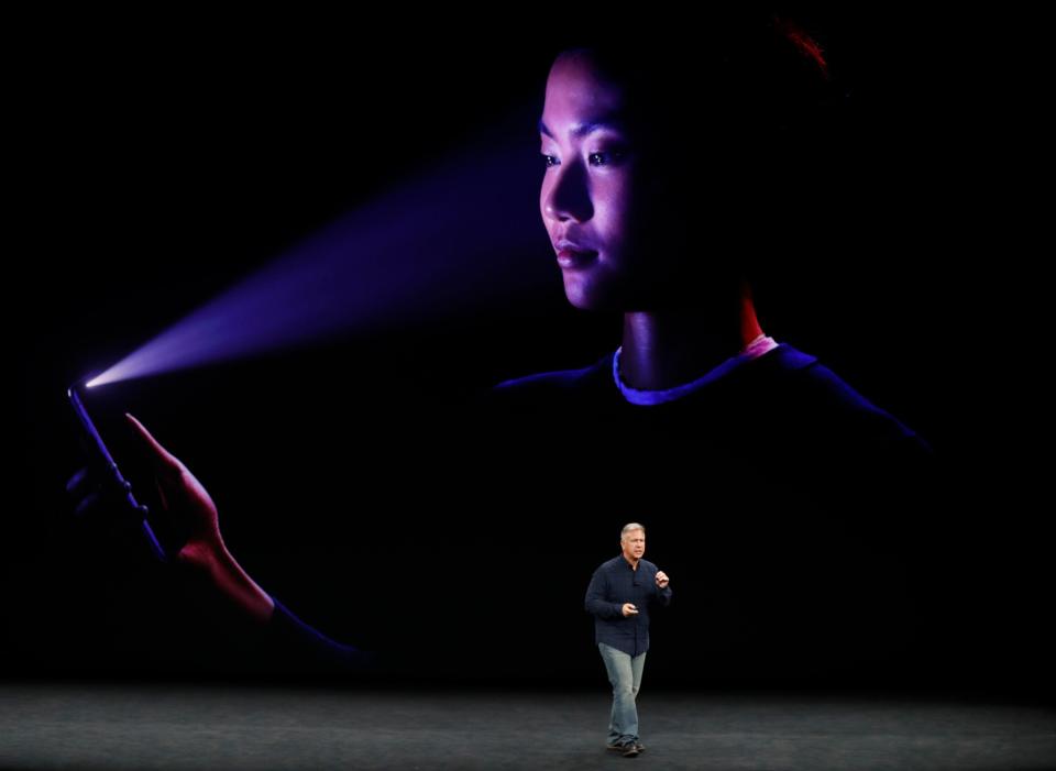  Apple unveils Face ID, which unlocks the iPhone X by scanning its owner's face