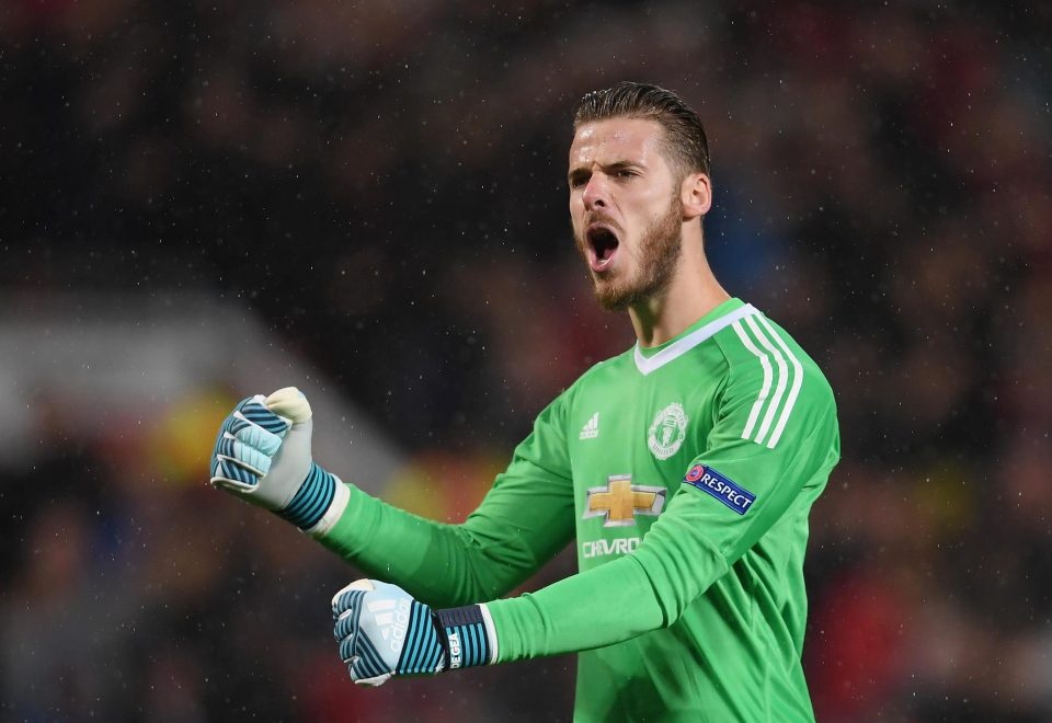  The Red Devils shot-stopper was close to signing for Los Blancos in August 2015