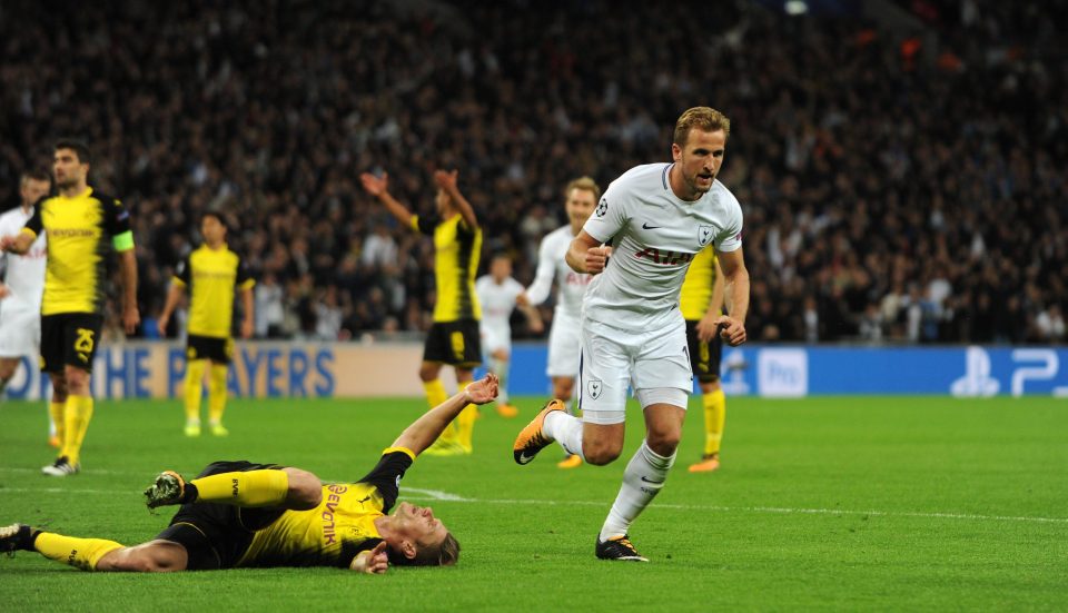  Harry Kane scored twice to give Spurs all three points