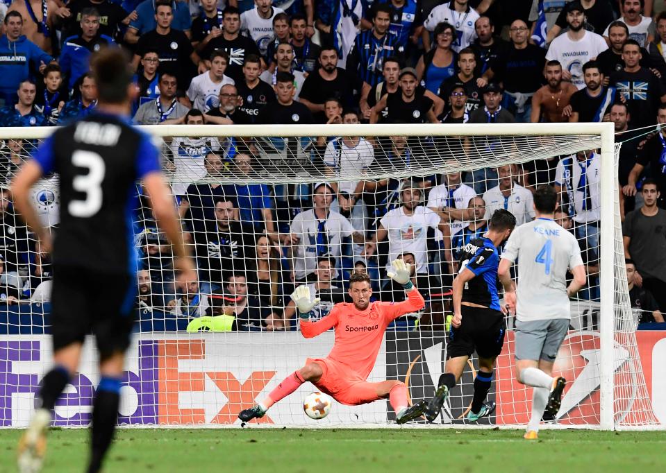  Everton were torn apart by Atalanta in the first half of their Europa League clash