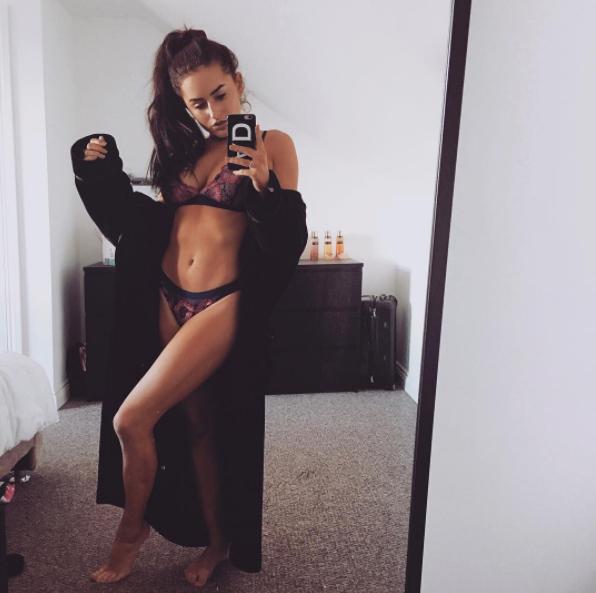  Love Island's Amber Davies stripped to matching lacy underwear for her latest saucy selfie