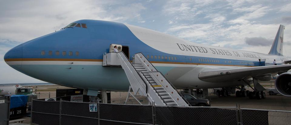  A new interactive museum that is built as an exact replica of Air Force One has opened at a Rhode Island airport