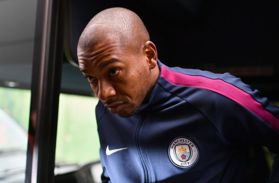  Fernandinho is expected to sit down with City in the next few weeks over a new deal