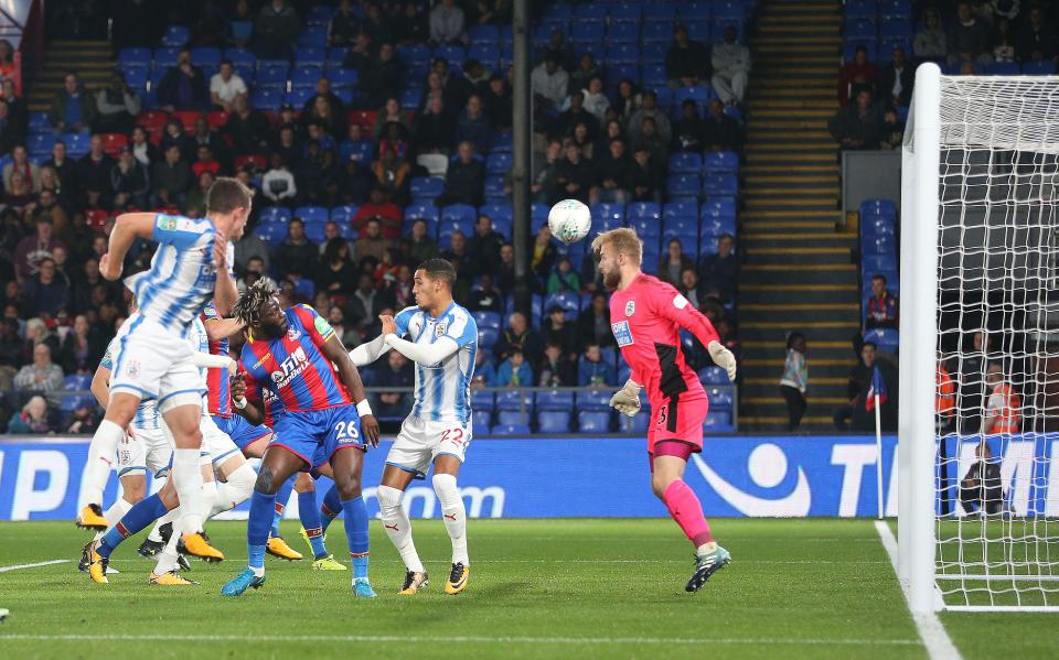  Bakary Sako headed home the only goal of the game for Palace as they defeated Huddersfield