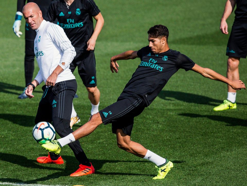  Achraf Hakimi and Real chief Zinedine Zidane train at Valdebebas sport city in Madrid