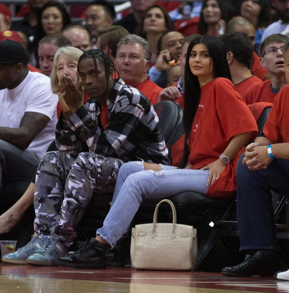  Travis has reportedly been telling pals for two months