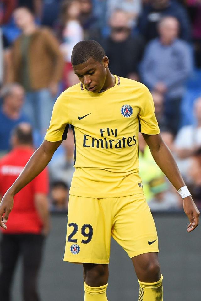  Kylian Mbappe's arrival after Neymar saw a host of people question if PSG were sticking to FFP regulations