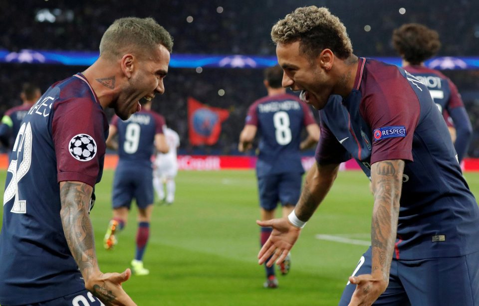  Neymar congratulates Dani Alves on his goal