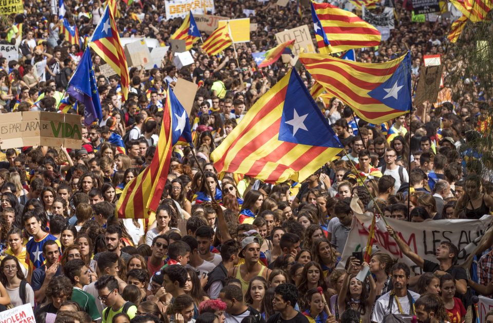  Independence-supporting students in Barcelona take to the streets ahead of the historic vote