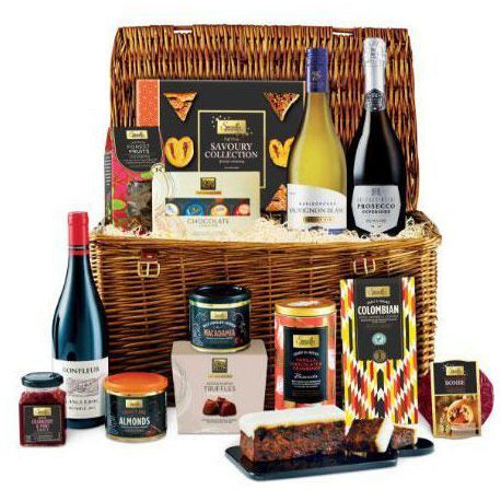  The Luxury Hamper is a "luxurious collection of festive delights" from Aldi's Specially Selected range