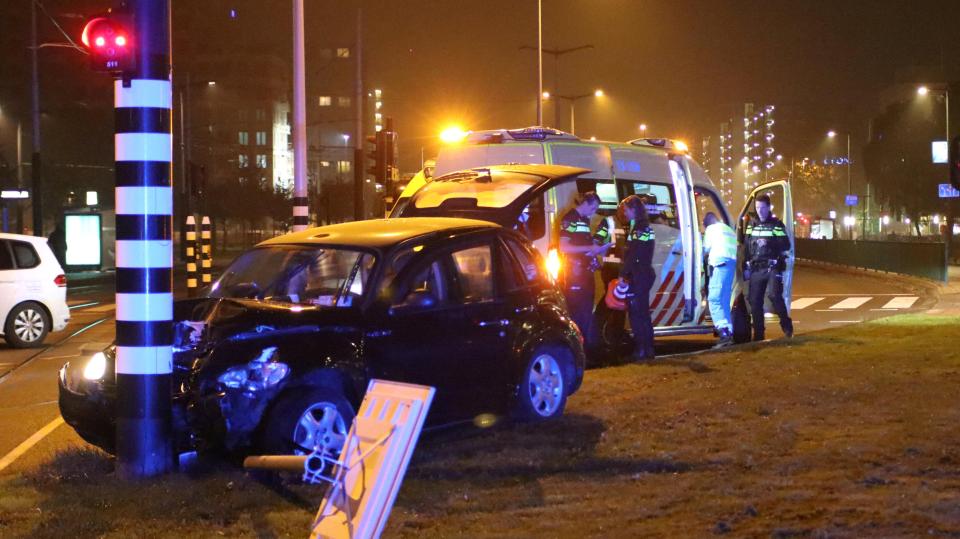  Fortunately, Aguero was wearing his seat belt when his taxi took a wrong turn and hit the pole