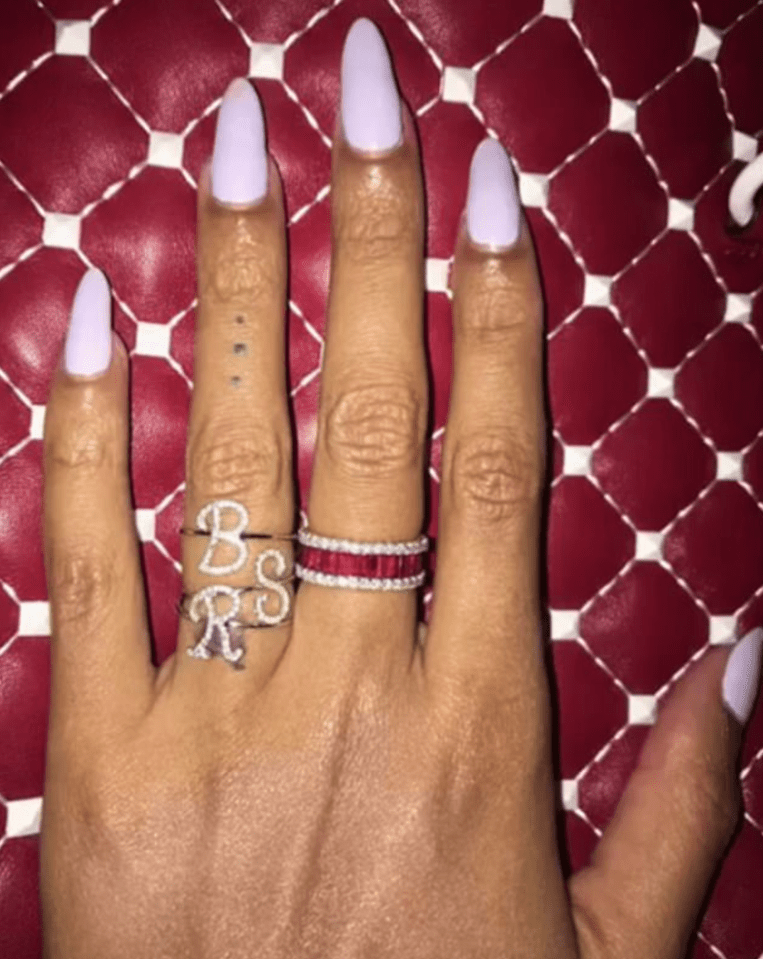  Beyonce showed off her tribute rings on Instagram