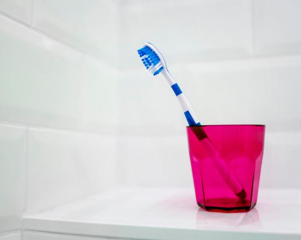 A lonely toothbrush could be a sign that a homeowner is looking for a quick sale