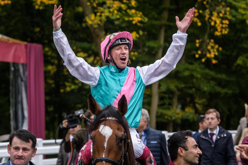  Frankie Dettori celebrates on Enable