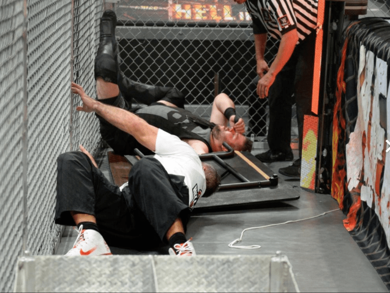  Kevin Owens and Shane McMahon were giving it their all in Hell in a Cell