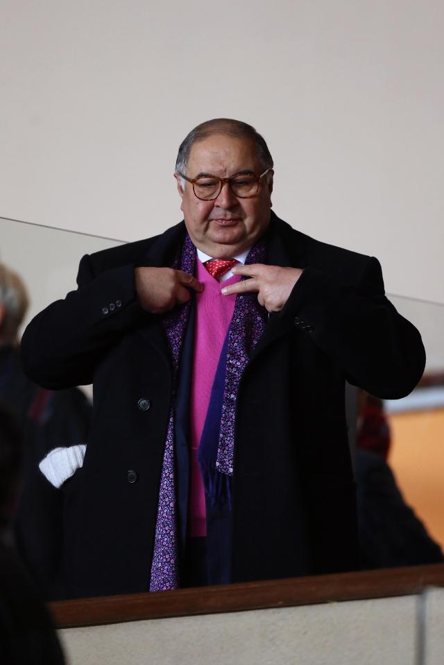  Alisher Usmanov has reportedly been offered £525million for his shares in Arsenal