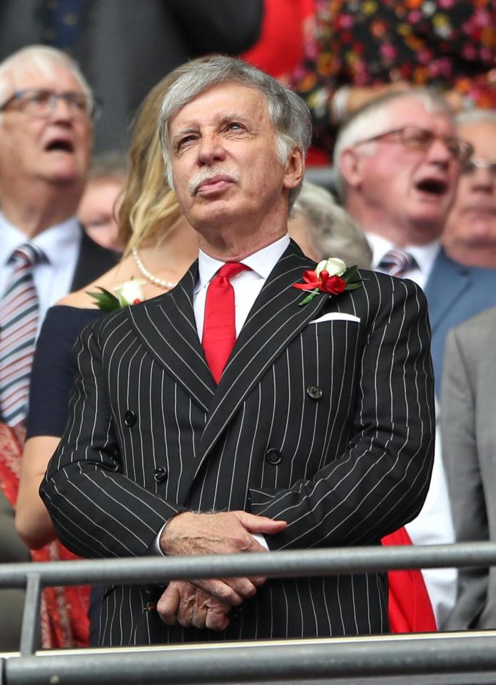  Stan Kroenke has reportedly made a bid to buy Alisher Usmanov's Arsenal shares