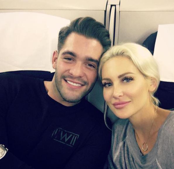  Jonny previously dated Stephanie Pratt