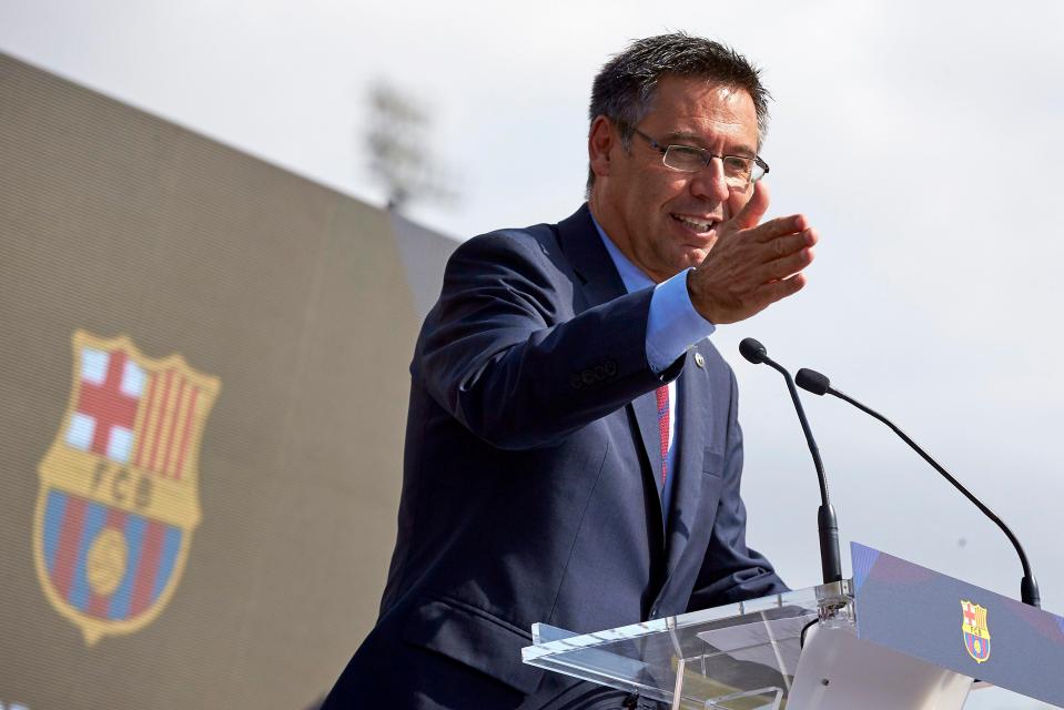  Barcelona president Josep Maria Bartomeu held meeting to request postponement