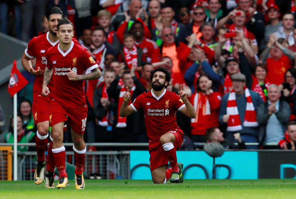  Liverpool get the Premier League weekend underway, taking on Man United