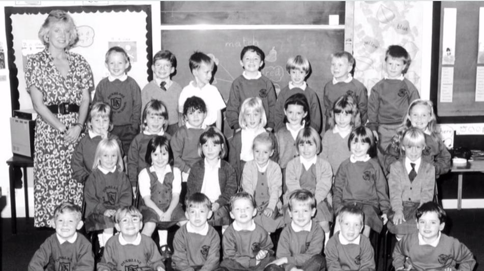  Gun laws in the UK were changed after 16 kids and their teacher were shot dead in Dunblane