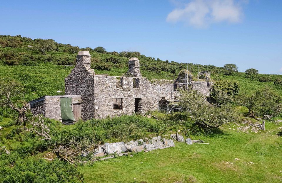  Row of ruined cottages on moorland made famous by Poldark are expected to sell for over £400,000