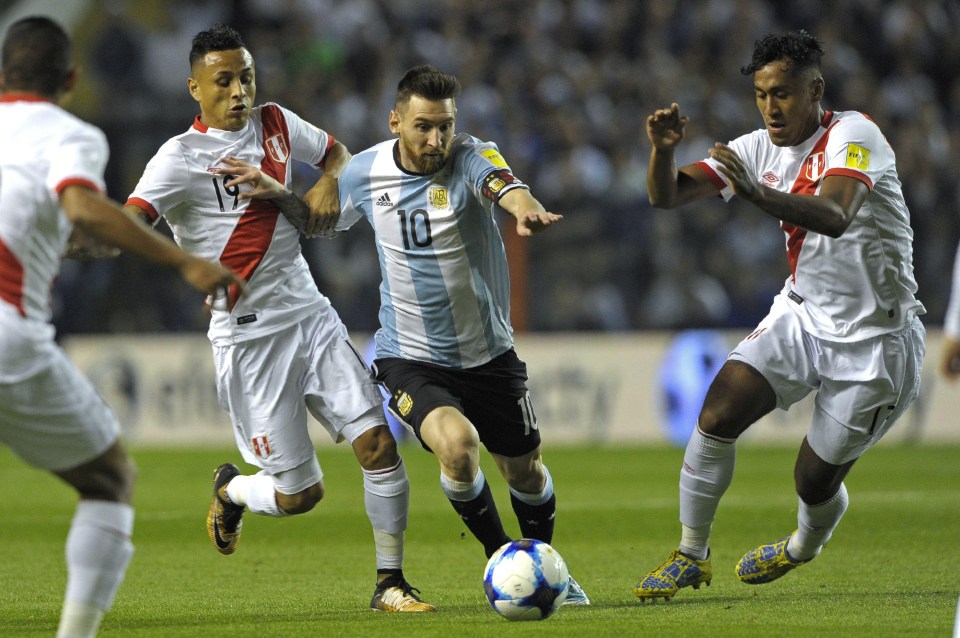 The Peru defence kept a close check on Lionel Messi at the Bombonera