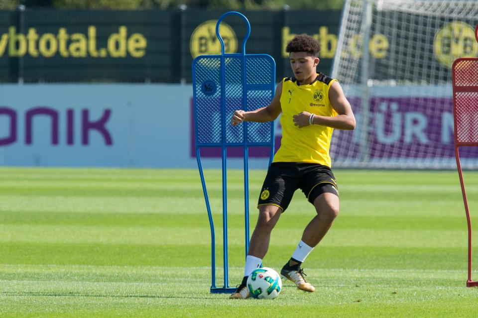  The Dortmund winger is the first English player to sign for Dortmund