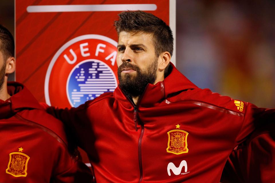  Pique pictured during the Spain national anthem