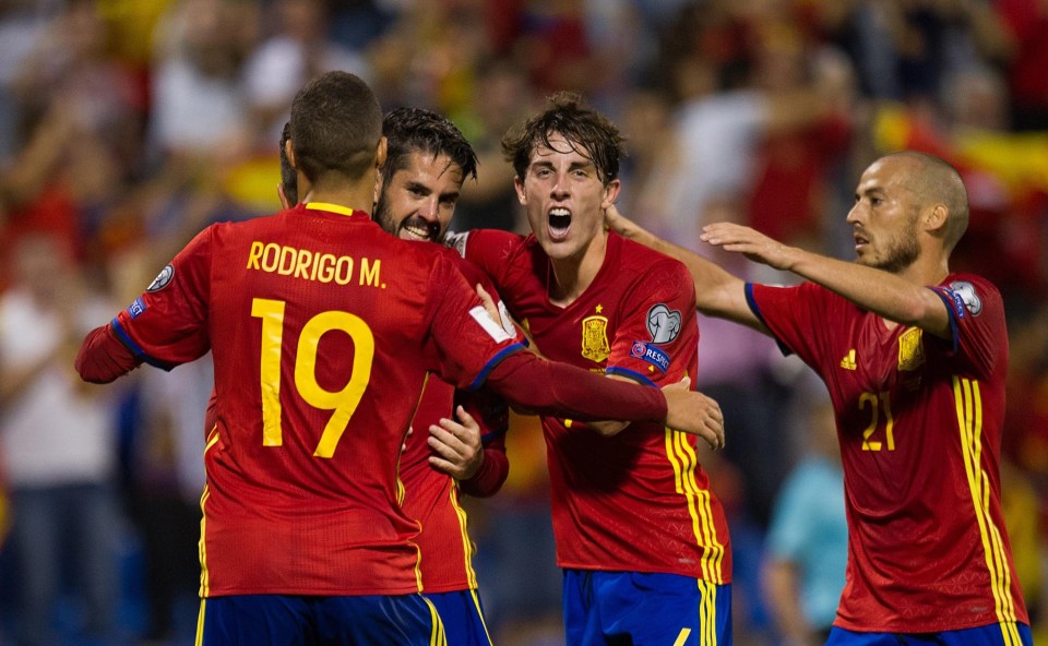 Isco ran the show as Spain cruised to a win over Albania