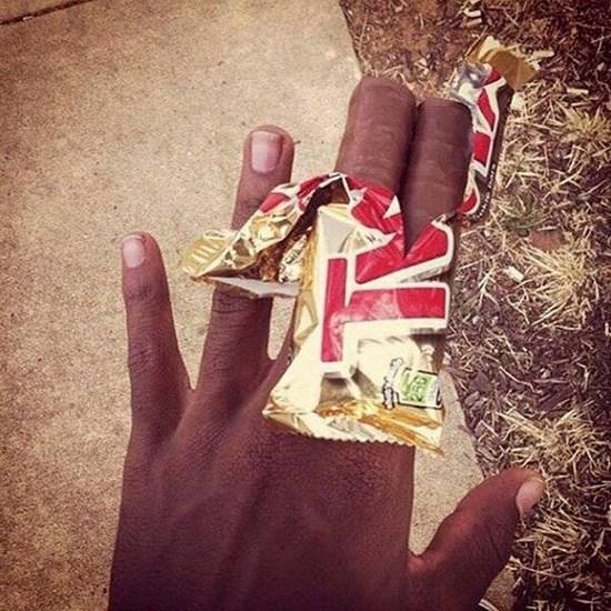  Giving a new meaning to chocolate fingers