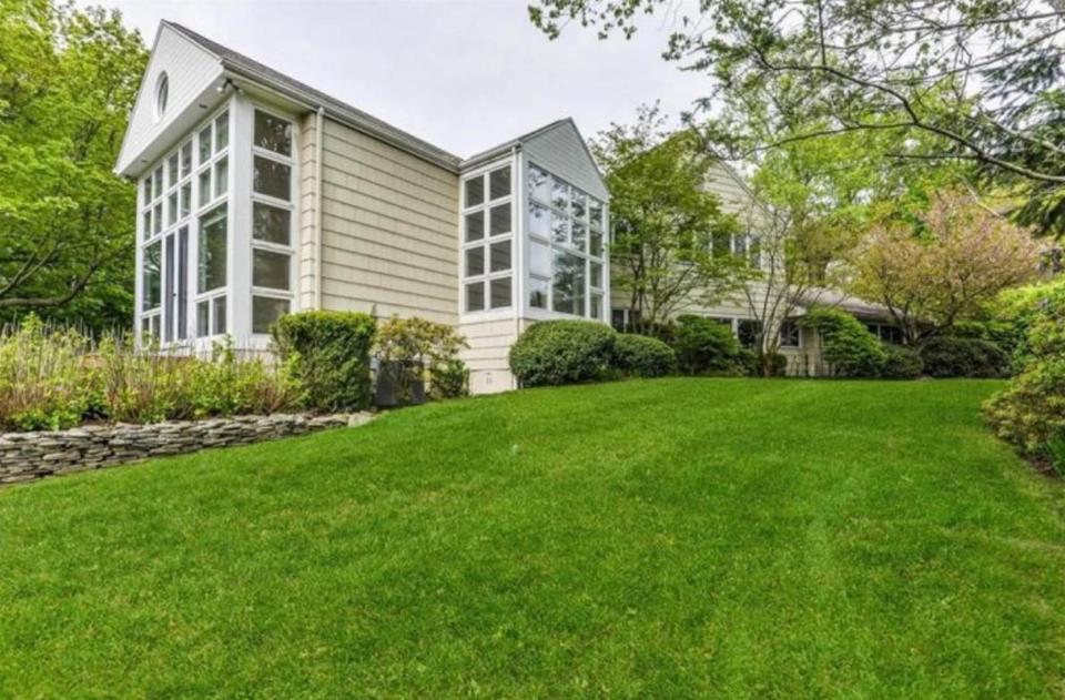  Scandal-hit Harvey Weinstein has reportedly sold his Connecticut home for £1m