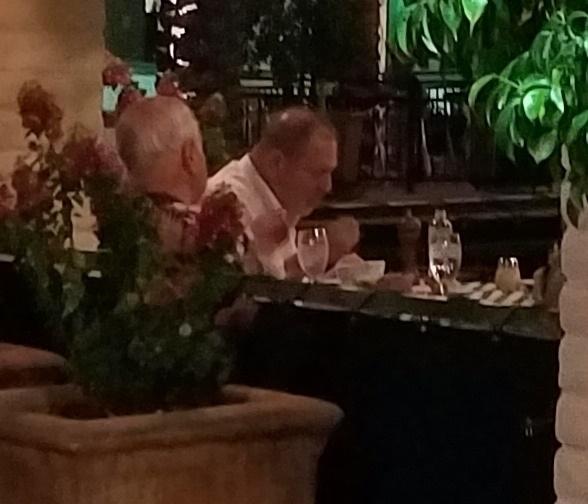 Harvey Weinstein was pictured having his “last supper” with friends before checking into a rehab clinic for sex addiction