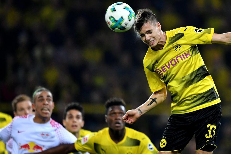  Manchester City and Barcelona both want to sign Dortmund's Julian Weigl