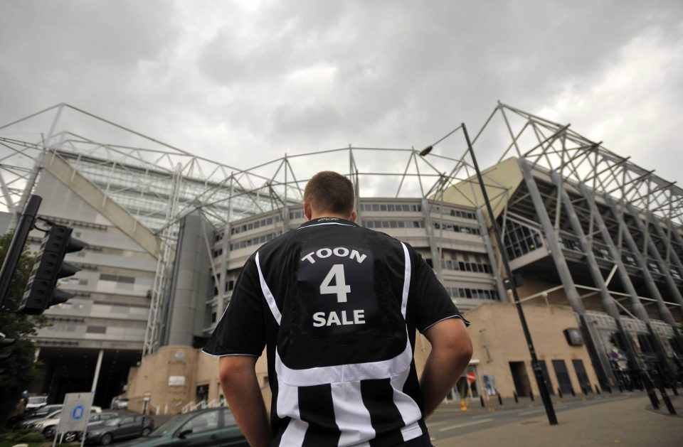  Newcastle have been put up for sale, with Mike Ashley hoping a deal can be reached by Christmas