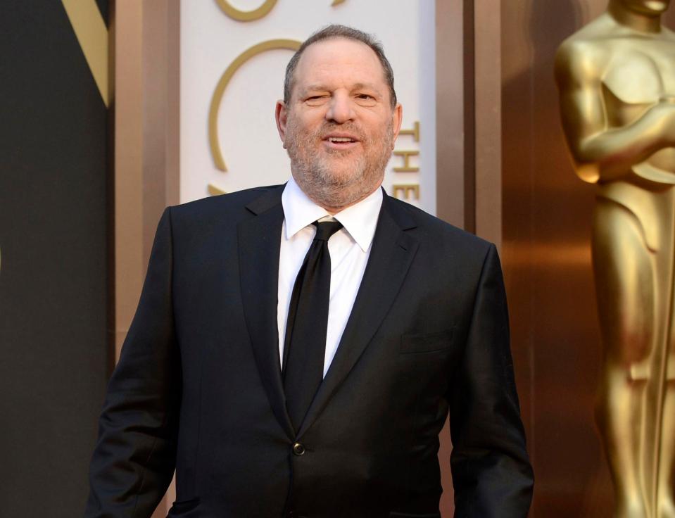  Hollywood producer Harvey Weinstein has reportedly been falling asleep during therapy sessions and ranting about conspiracies against him