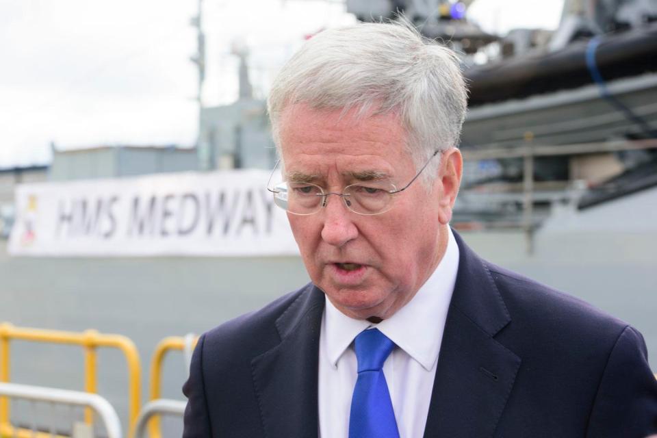  Michael Fallon says training Iraqi soldiers will help with long term security