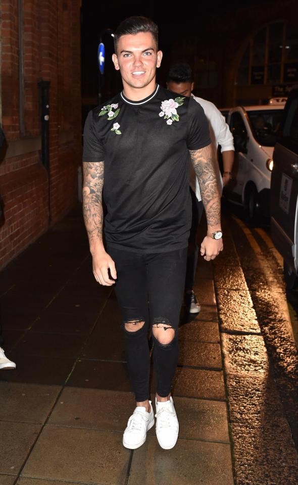  Chloe's latest squeeze, Love Island star Sam Gowland, was all smiles